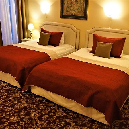Hotel Radharane Kaunas Ngoại thất bức ảnh
