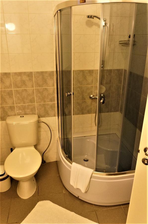 Hotel Radharane Kaunas Ngoại thất bức ảnh