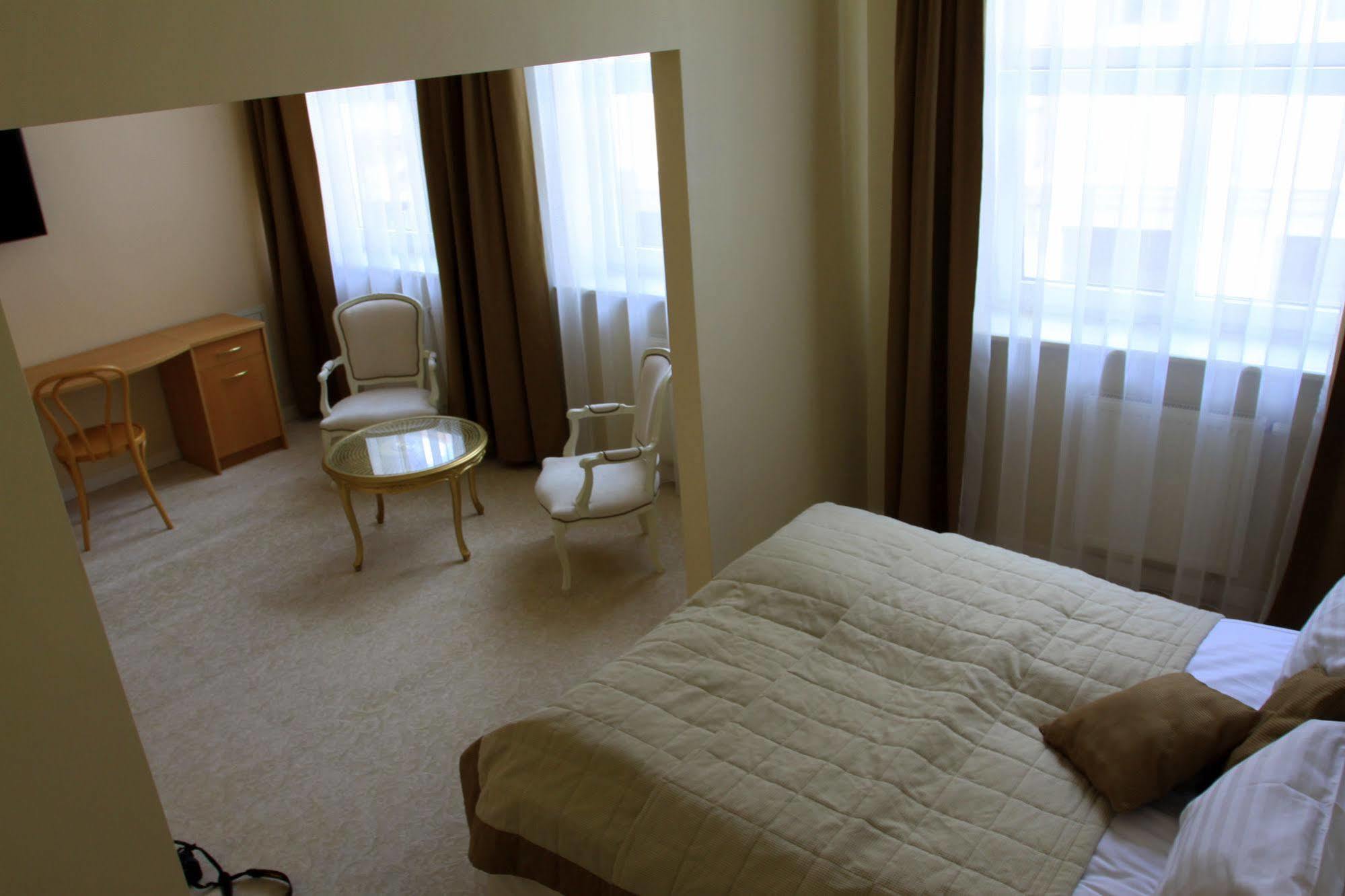 Hotel Radharane Kaunas Ngoại thất bức ảnh