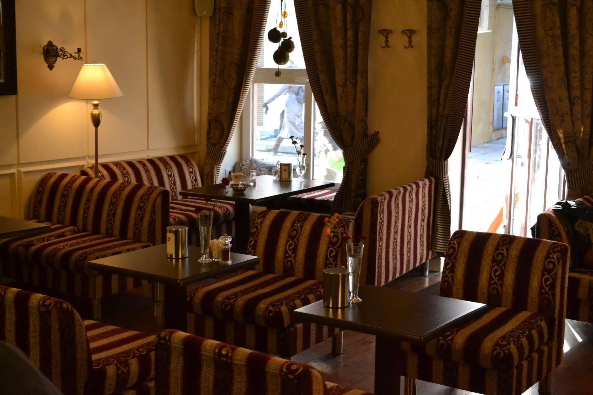 Hotel Radharane Kaunas Ngoại thất bức ảnh
